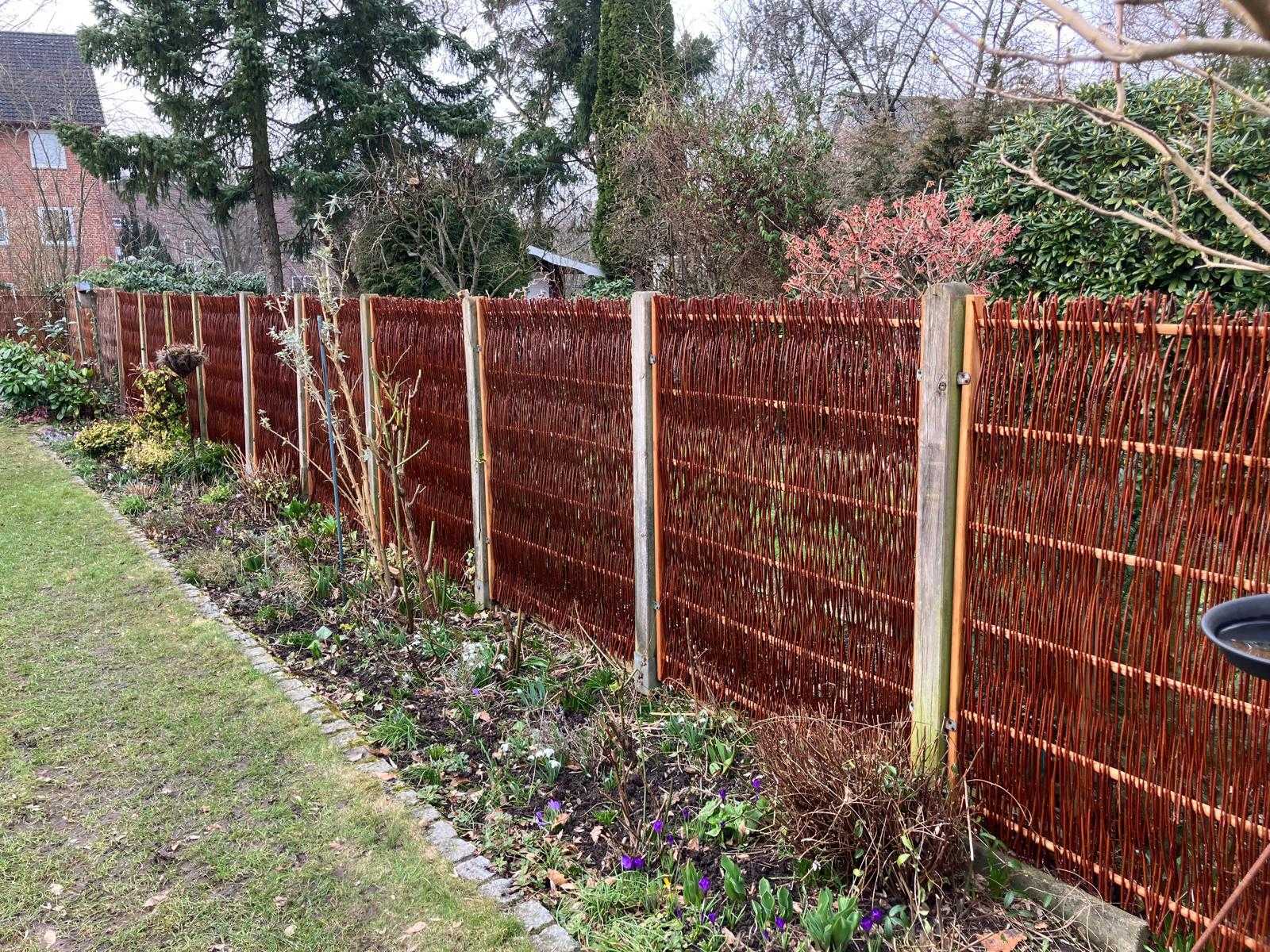 Weidenzaun Sichtschutz – A & F Galabau